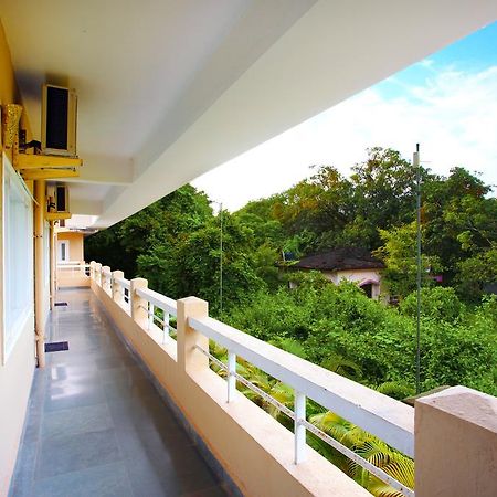 The Belmonte Suites By Ace Vagator Exterior photo