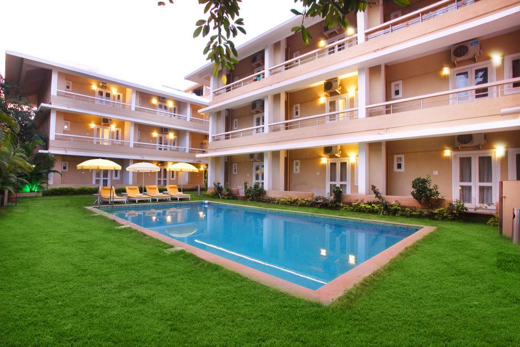 The Belmonte Suites By Ace Vagator Exterior photo