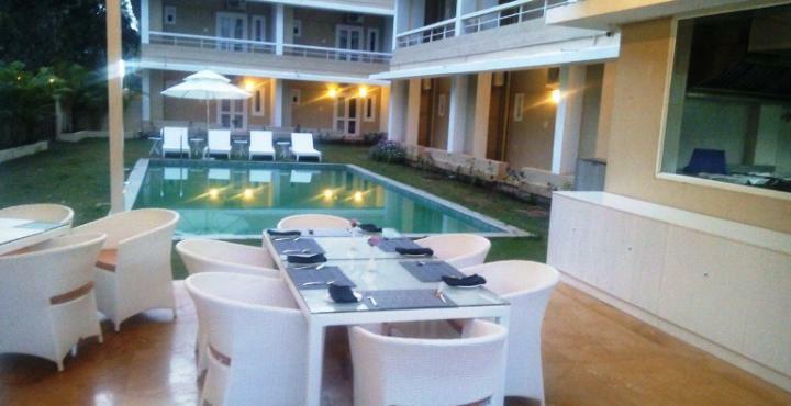 The Belmonte Suites By Ace Vagator Exterior photo